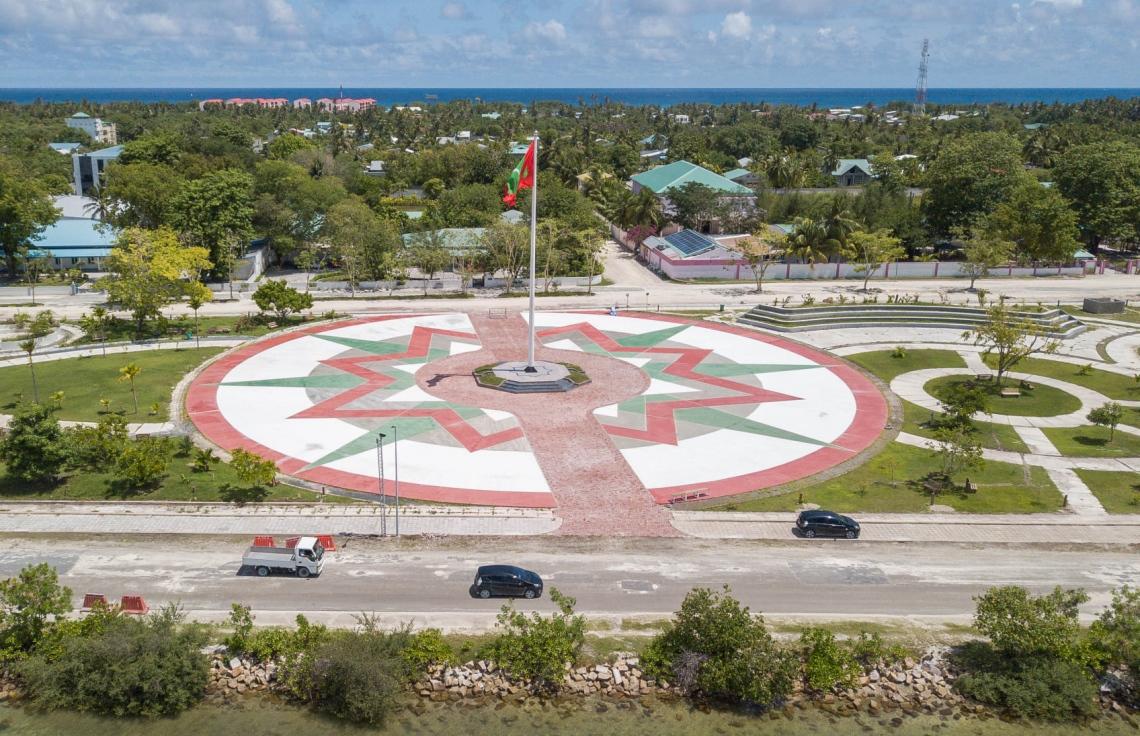 ޑުރަގު ވިޔަފާރި ފުޅާ ދާއިރާއެއްގައި ކުރި ބަޔަކު އައްޑޫއިން ހައްޔަރުކޮށްފި