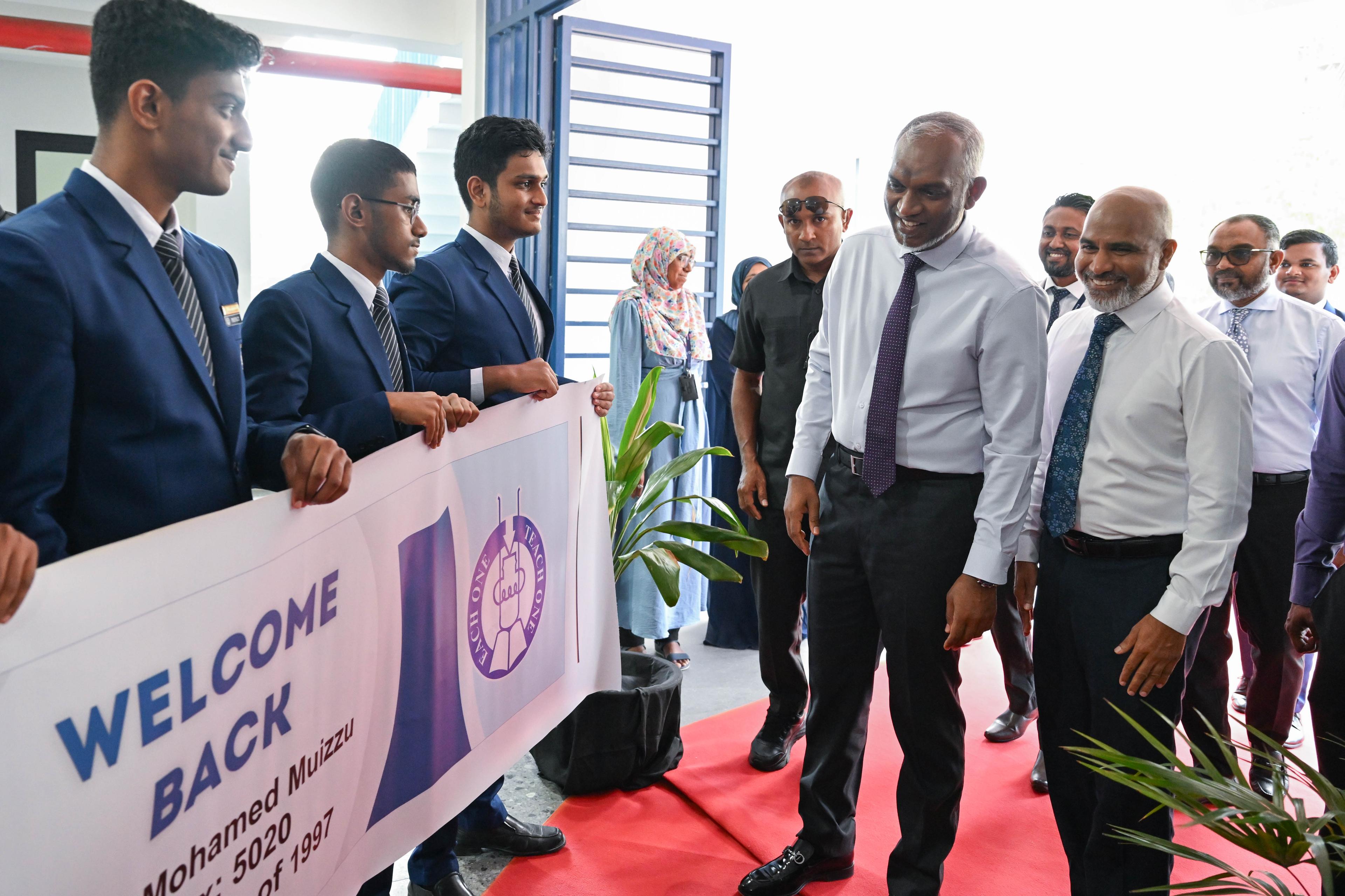ސީއެޗްއެސްއީން ރައީސްއަށް އާ ކޮށްދިނީ ސްކޫލް ދައުރުގެ ހަނދާން