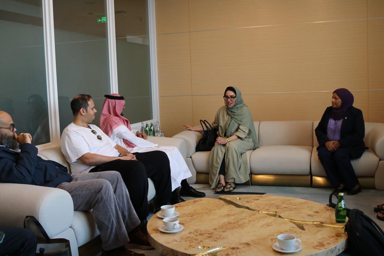  އިންވެސްޓްކުރުމުގެ މަޝްވަރާތަކަށް ސައުދީގެ ވިޔަފާރިވެރިންގެ އިސް ވަފުދެއް ރާއްޖޭގައި