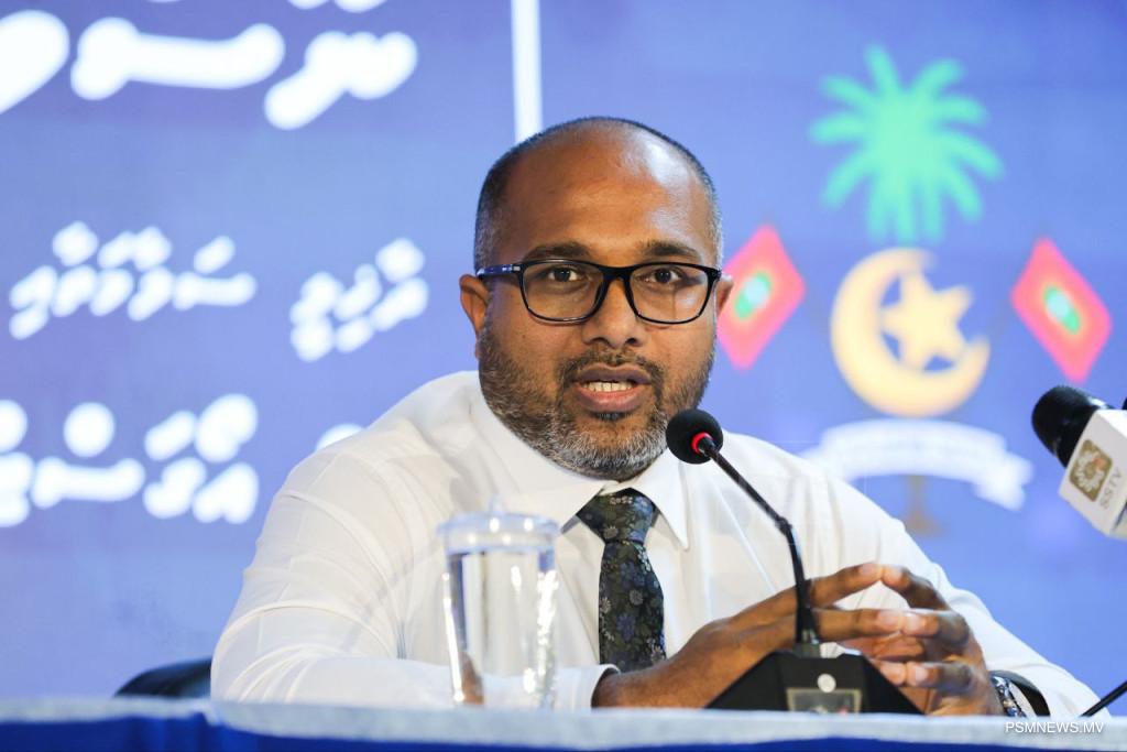 2 އަހަރު ތެރޭ 9،500 އަށްވުރެ ގިނަ ބިދޭސީން ޑީޕޯޓުކޮށްފިން: އިހުސާން