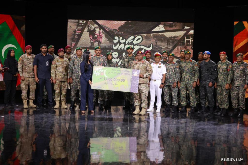 ލަންކާއަށް އެހީވާން ފުލުހުންނާއި ސިފައިން ދެއްކީ ނަމޫނާ: ޖުމުލަ 3 މިލިއަން ރުފިޔާ ހަދިޔާކޮށްފި