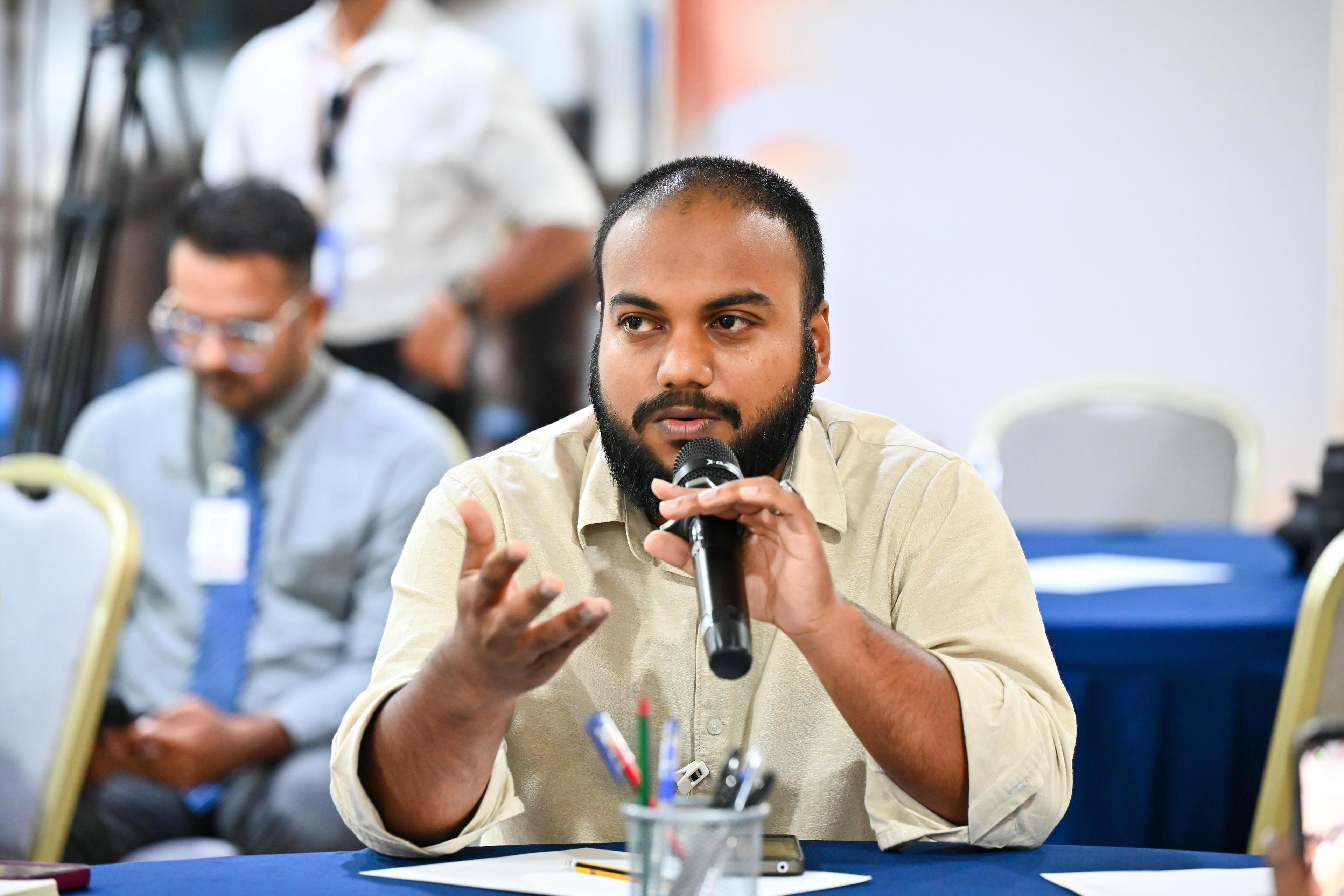 ޒުވާން ނޫސްވެރިންނާއި ހަގު މީޑިއާތަކަށް ބިލުގެ ސަބަބުން ފުރުސަތެއް ނެތް: ޔަމީން 