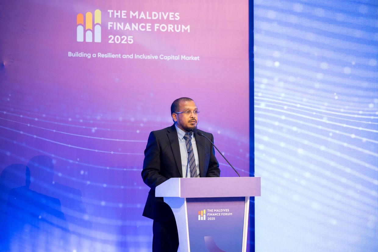 ޕެންޝަން ބޯޑުގެ ޗެއާމަންކަމުން އިނާޒް އިސްތިއުފާދެއްވައިފި