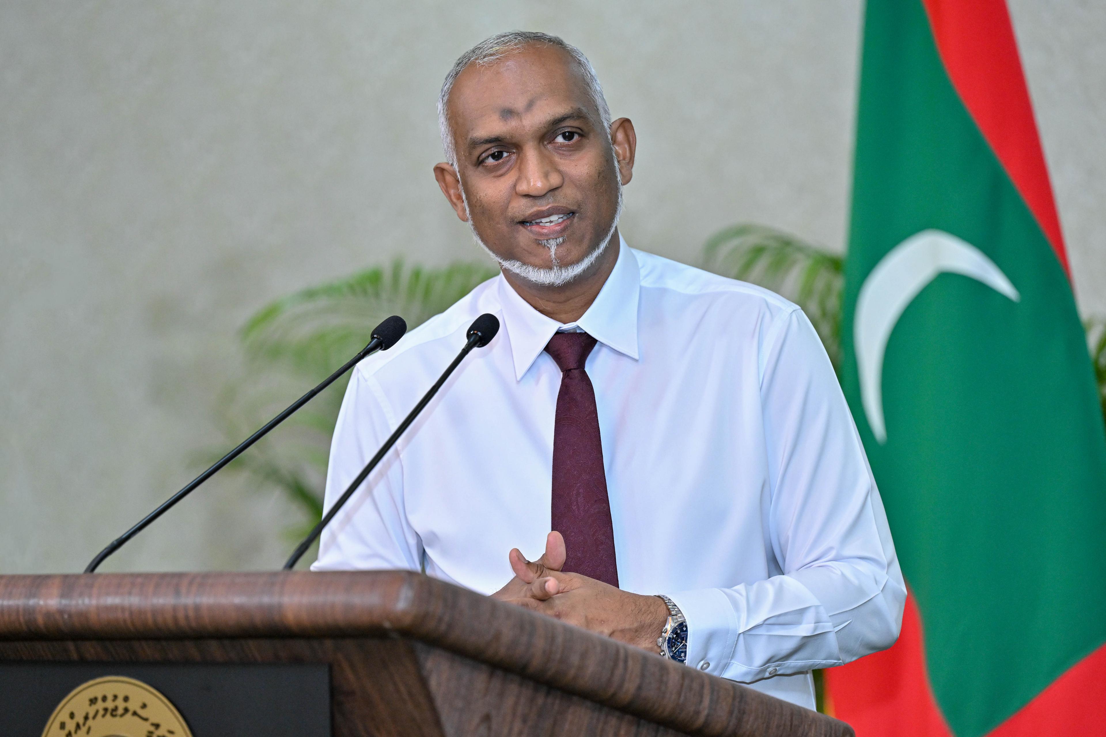 ރައީސް ނޫސްވެރިންނާ ބައްދަލުކުރައްވާނެ: ހީނާ