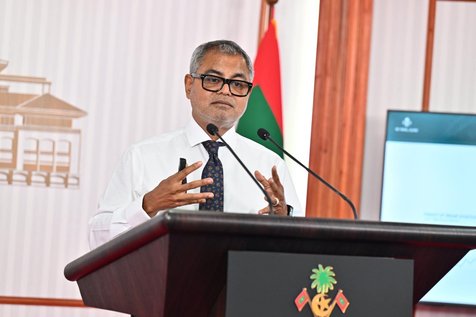 މިދިޔަ އަހަރު ތެލަށް 10 ބިލިއަން ޚަރަދުކުރި: ވަޒީރު