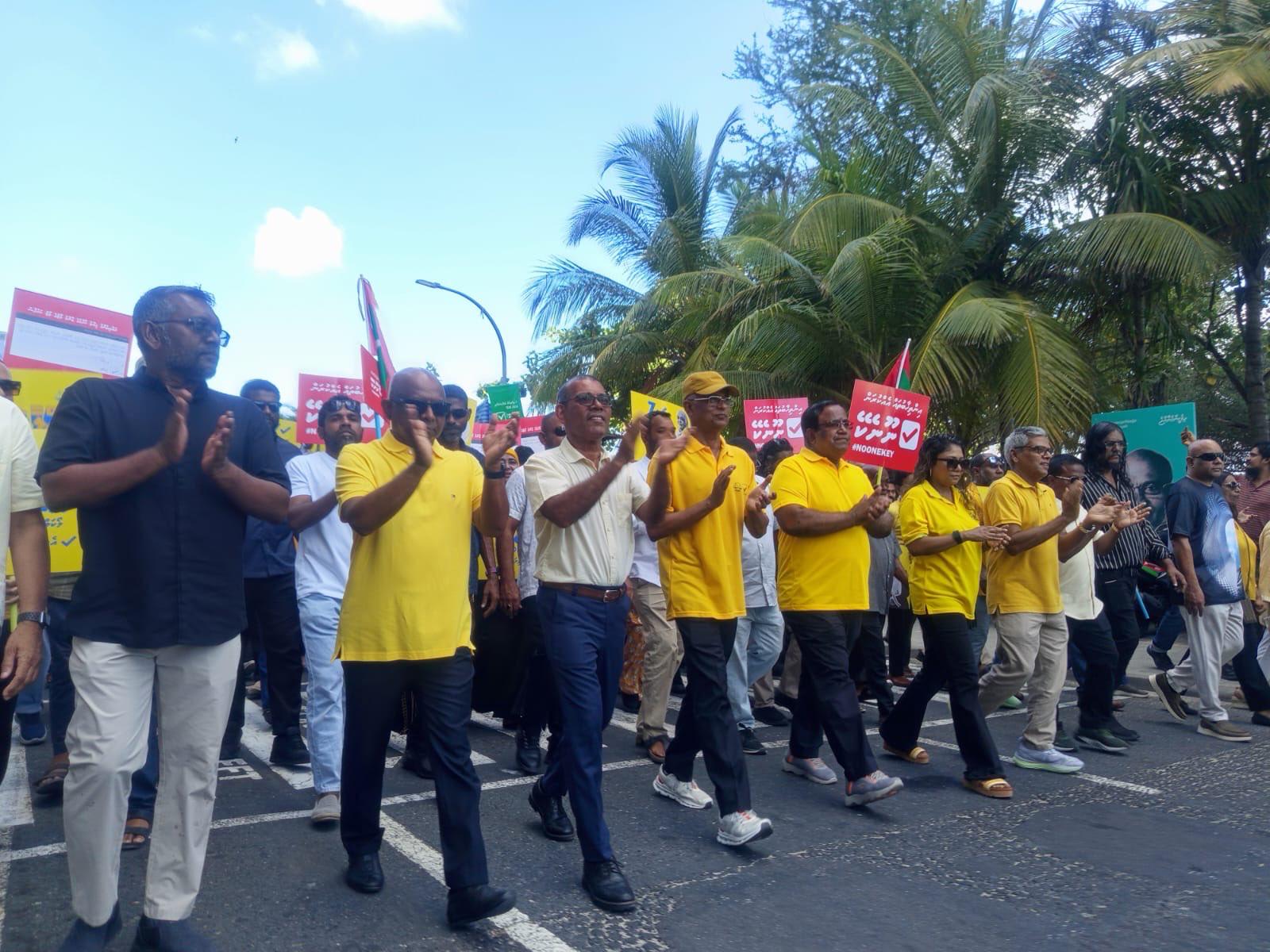 ނަޝީދު, އިބޫ އަދި ފައްޔާޒް ހިމެނޭހެން އެމްޑީޕީ ހިންގާނެ ކޮމިޓީއެއް އެކުލަވާލަން ފާސްކޮށްފި