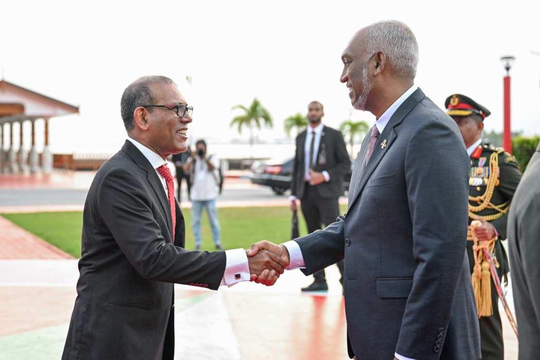 ދަރަނި ނުނަގައި ސުކޫކް ދެއްކުމުން ނަޝީދުގެ ތައުރީފު