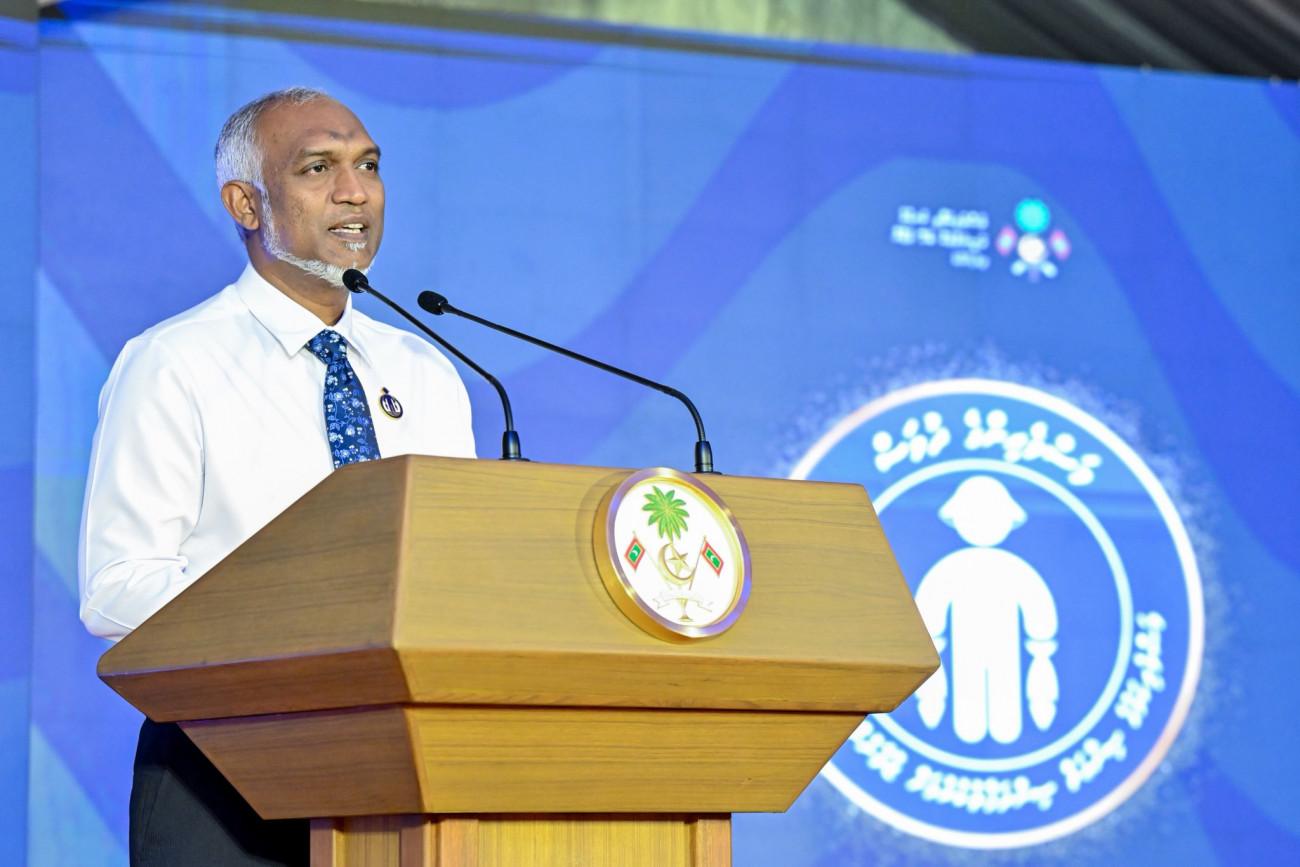 އިނގިރޭސިވިލާތުން މަހުގެ ޓެރިފް ކަނޑާލާތީ ރައީސްގެ ޝުކުރު