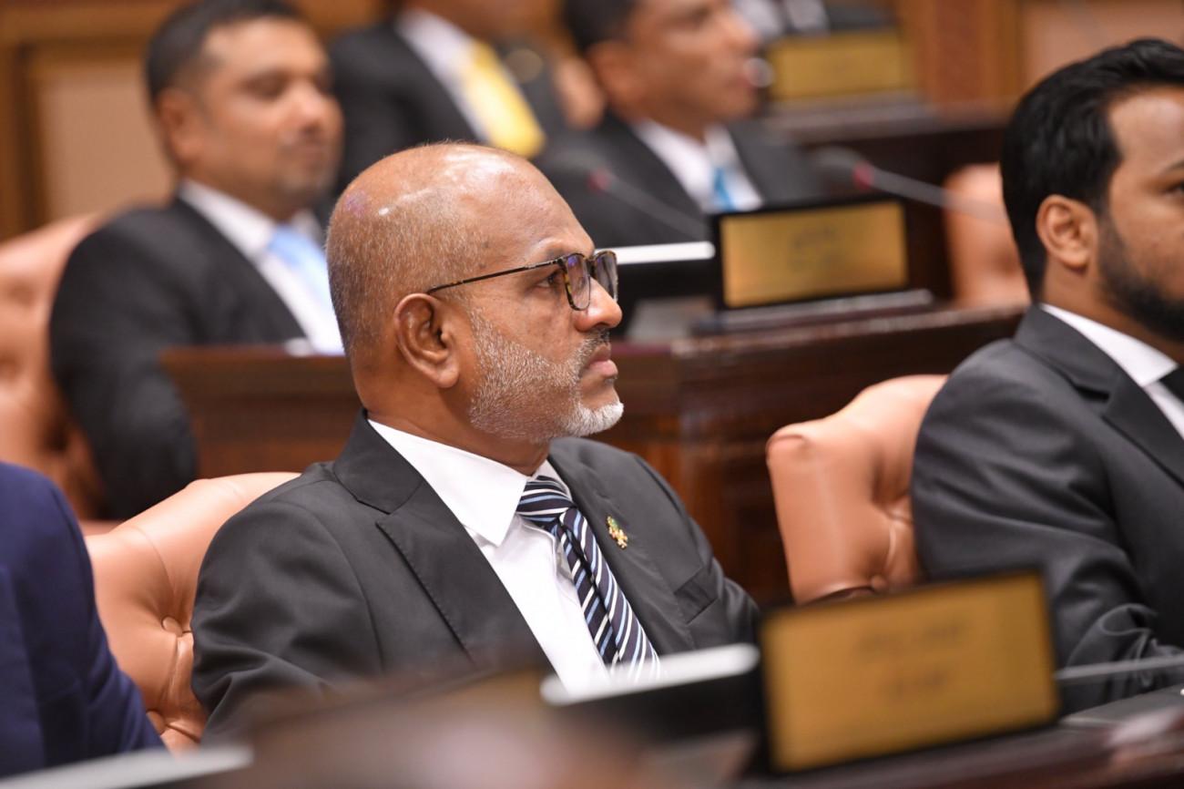 ނައިބު ރައީސްކަމުން ނާޒިމް އިސްތިއުފާދެއްވައިފި