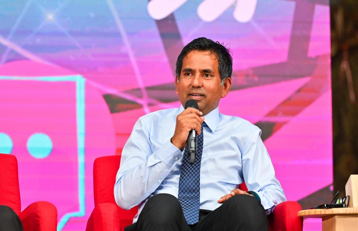 ބައެއް ނޫސްވެރިން އުޅެނީ ސިޔާސީ އުސޫލުން: ސައީދު