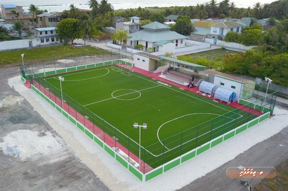 ނަމާދު ވަގުތަށް ކުޅިވަރު ހަރަކާތްތައް މެދުކަނޑާލަން އަންގައިފި