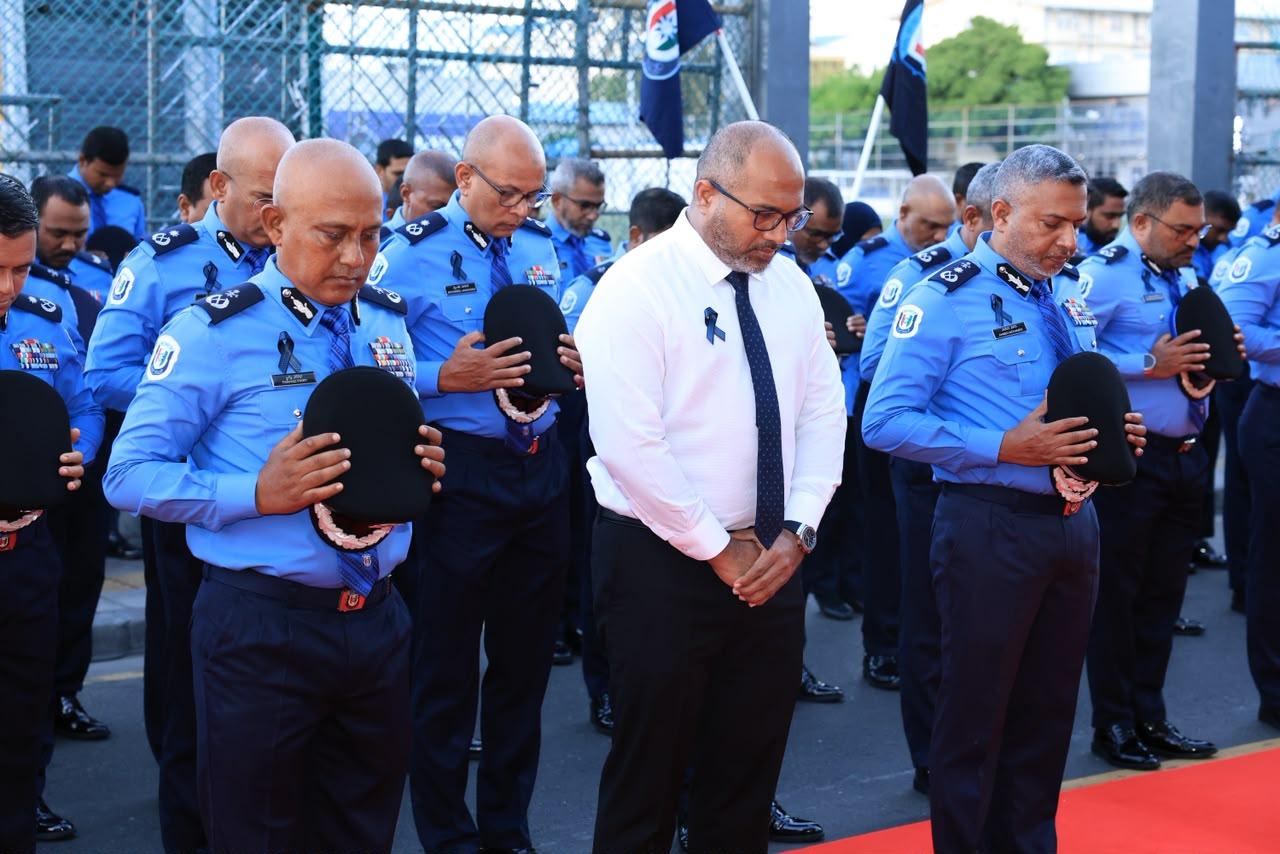ހިދުމަތުގައި އުޅެނިކޮށް ދުނިޔެ ދޫކުރި ފުލުހުންގެ އަގުވަޒަން ކުރުމުގެ ދުވަސް ފާހަގަކޮށްފި