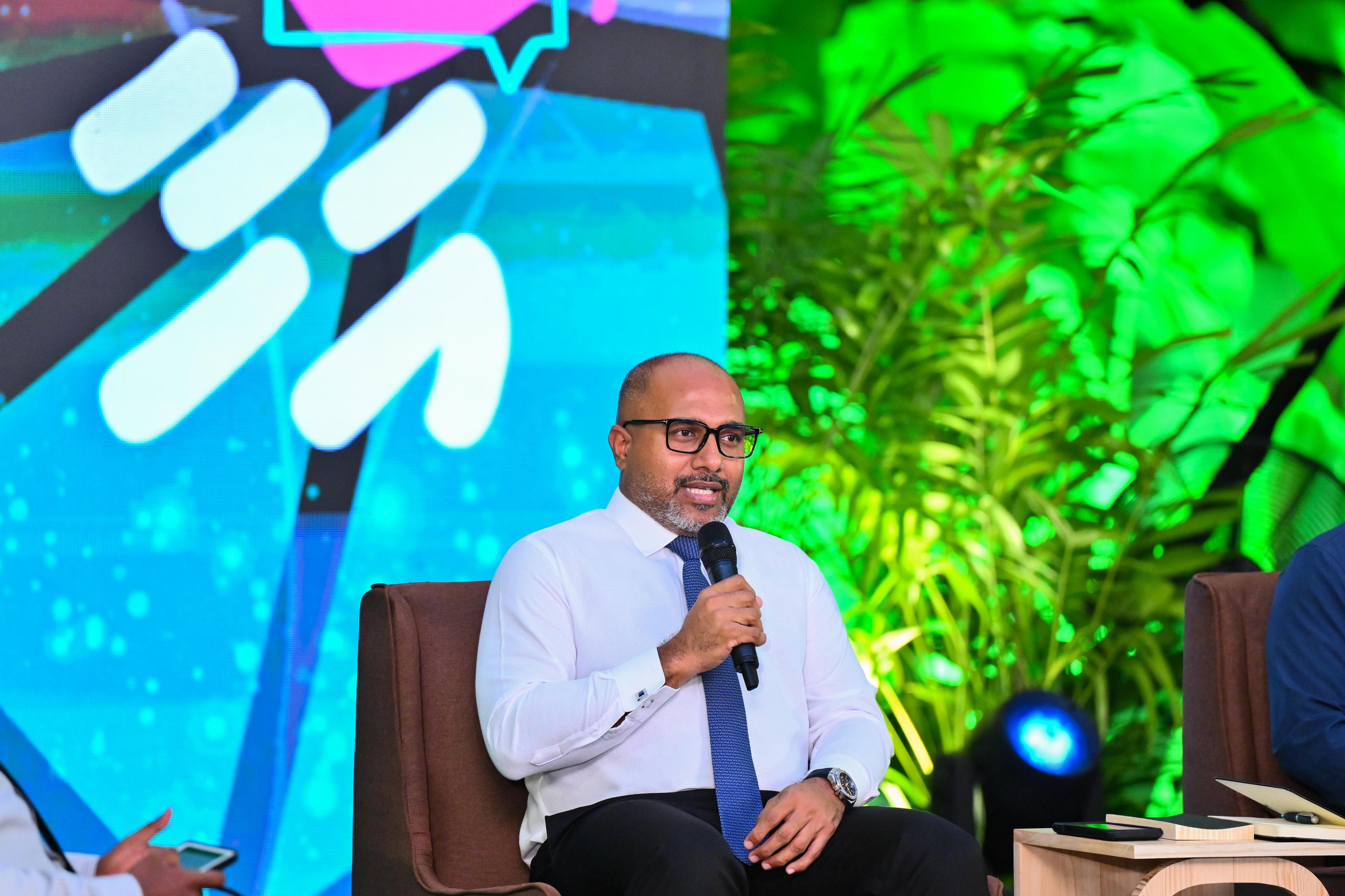 އަންނަ އަހަރުގެ މެއި މަހަށް ބިދޭސީންގެ މައްސަލަ މުޅިން ހައްލުކުރެވޭނެ: އިހުސާން