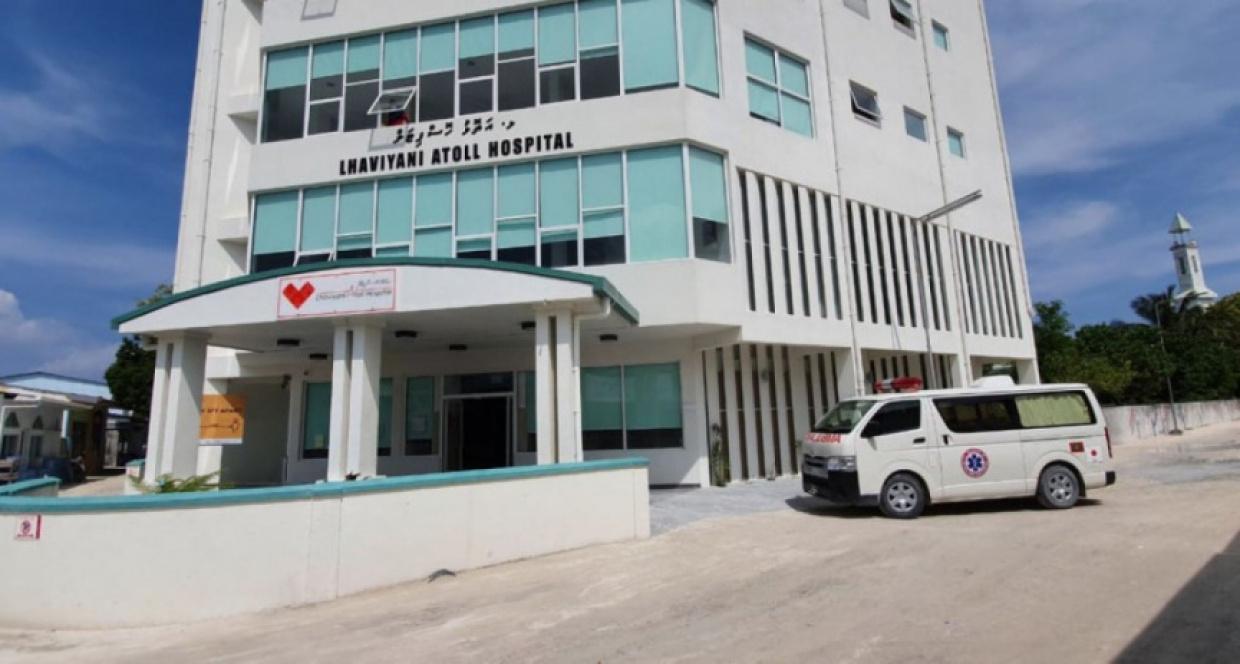 ޑިންގީ އެއްގައި ލޯންޗަކުން ޖެހި އެކްސިޑެންޓެއް, ފަސް މީހަކަށް އަނިޔާވެއްޖެ