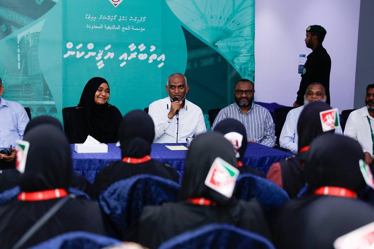 ދިވެހީން ހައްޖަށްގޮސް ތިބޭއިރު ޑޮކްޓަރަށް ދެއްކުމަށްފަހު ނަގާ ބޭސް ދެން ލިބޭނީ ހިލޭ: ރައީސް