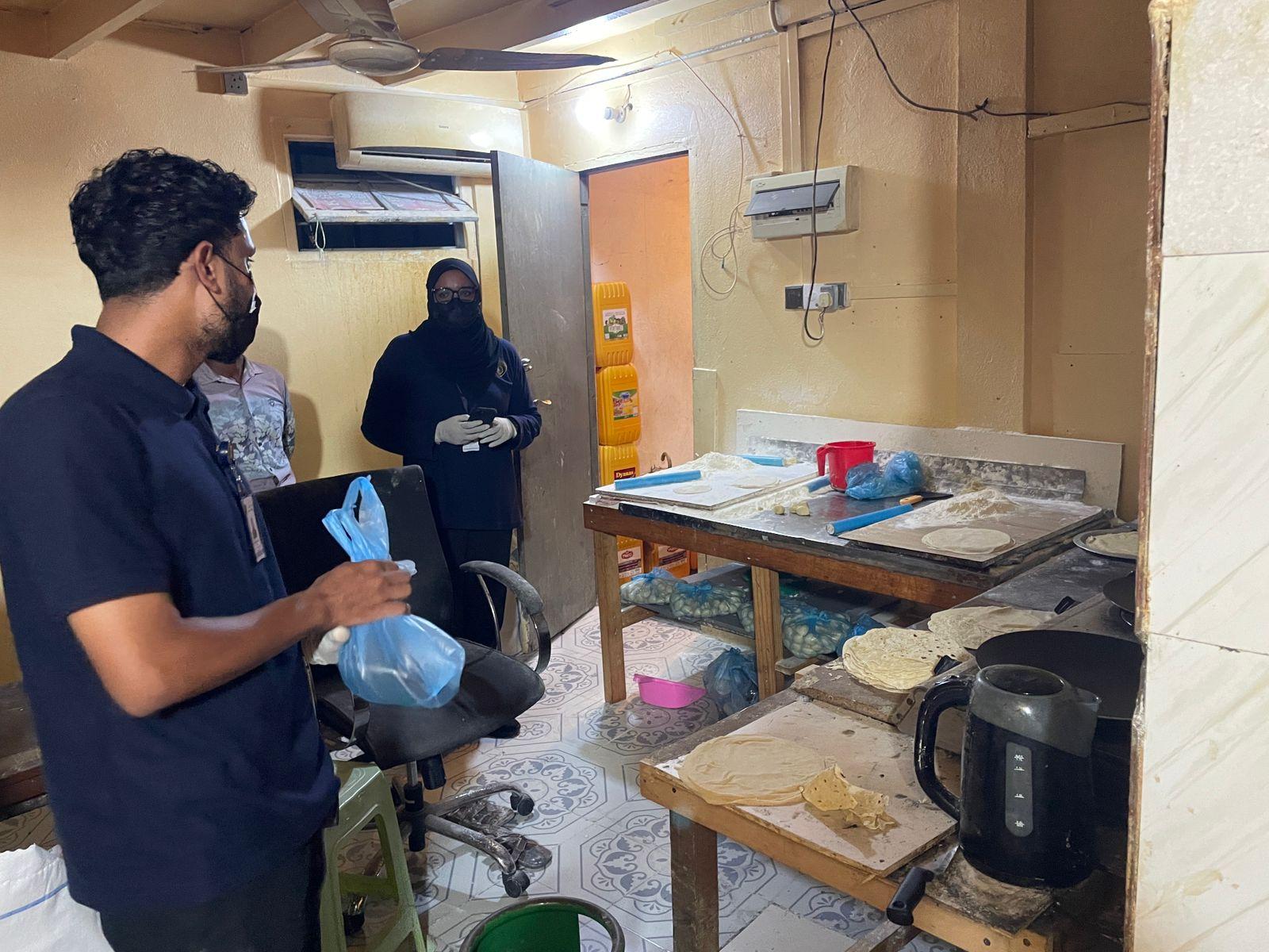 ދެ ތަނެއް ބަލައި ފާސްކޮށް 15 ބިދޭސީއަކު އިމިގްރޭޝަންގެ ބެލުމުގެ ދަށަށް