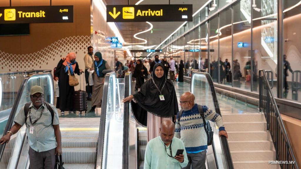 ދިވެހިންނަށް އޮން އެރައިވަލް ވިސާ ލިބޭ ގޮތަށް ބަންގަލަދޭޝްގެ ނިންމުން ބަދަލުކޮށްފި