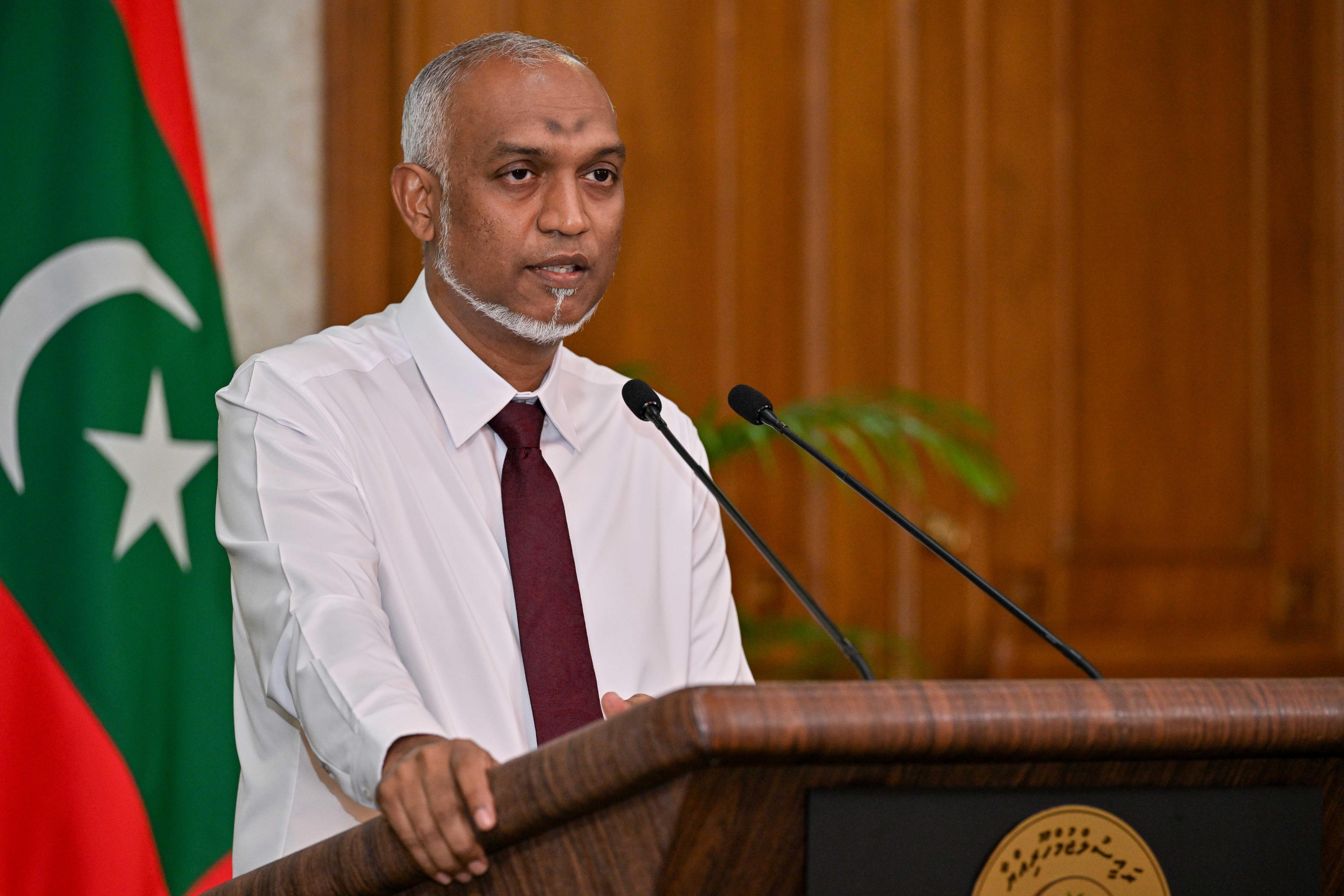 މަޖިލީހުގެ މެމްބަރުންގެ ރިކޯލް ވޯޓުލެވޭ ބިލެއް ހުށަހަޅަނީ