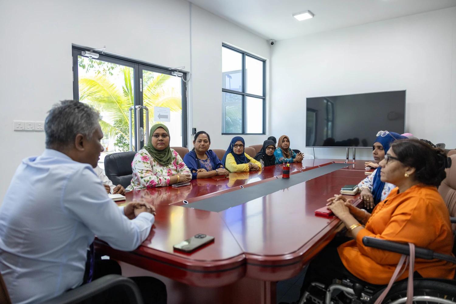 ސިޓީތަކުގެ އަންހެން ރައީސުންނަށް 41،000 ރުފިޔާގެ މުސާރައެއް!