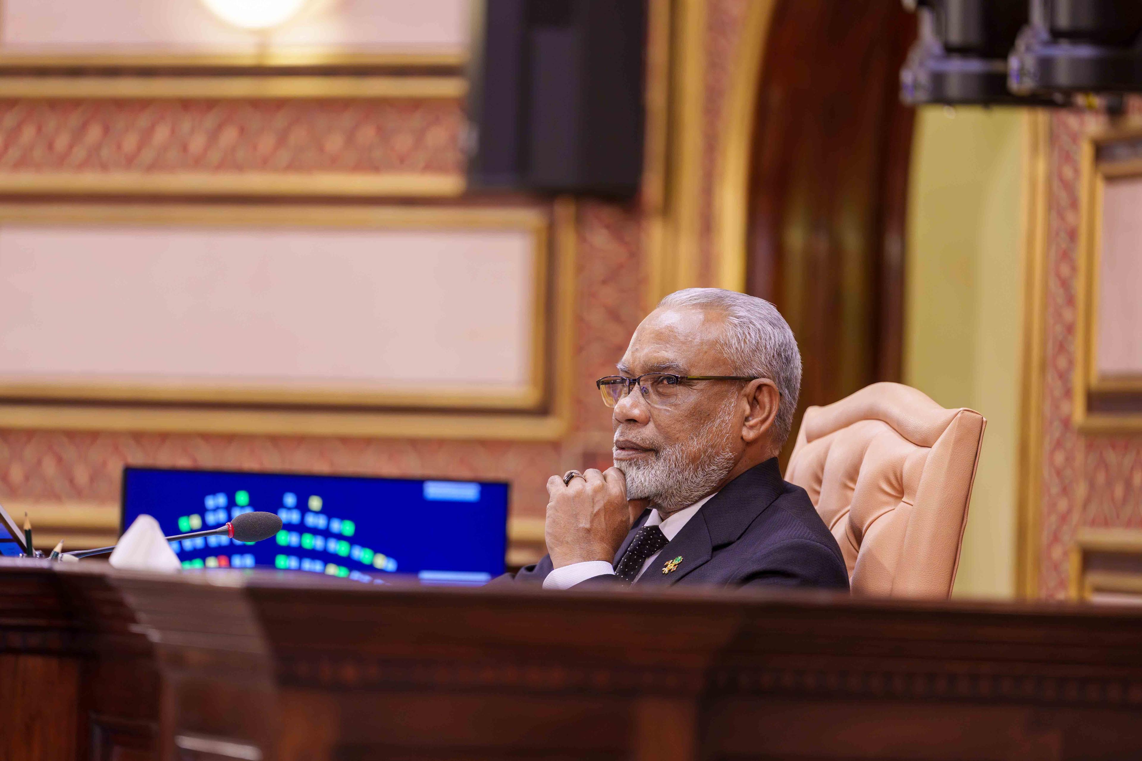 ޕެޓިޝަން ގަވާއިދު ބަދަލުކުރީ ރައްޔިތުންނަށް ދޭ ފުރުސަތު އިރުކުރަން: އަބްދުއްރަހީމް